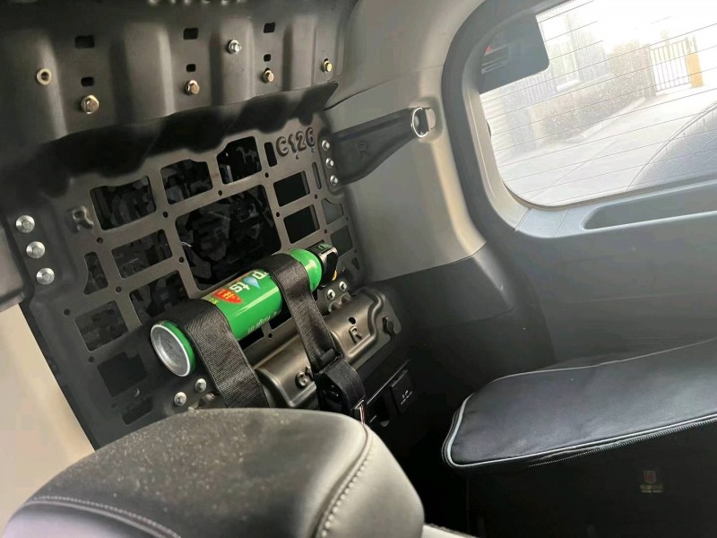 西安21年長城汽車坦克3005