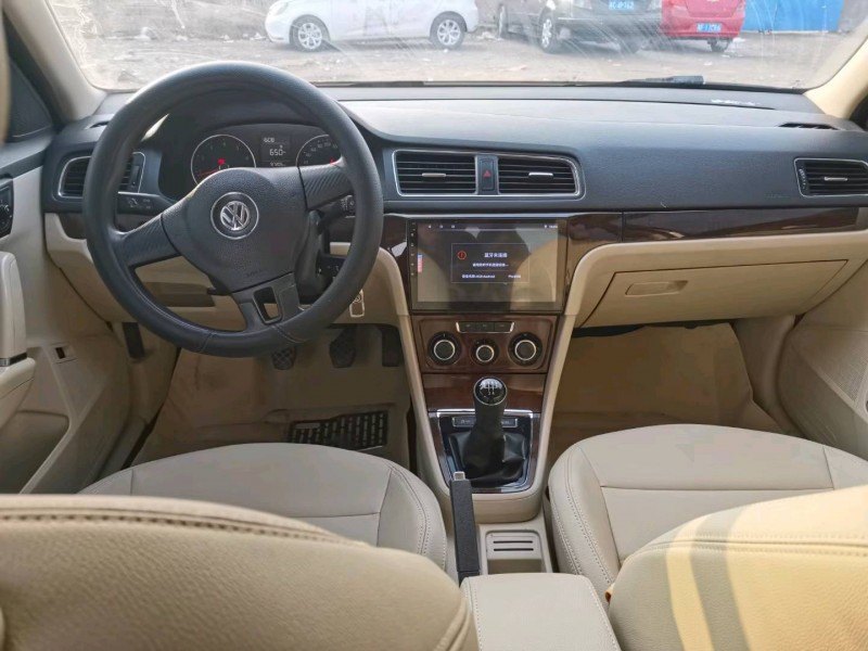 保定15年大众朗逸6