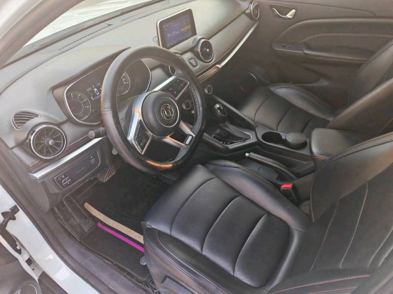 保定20年东风风光8