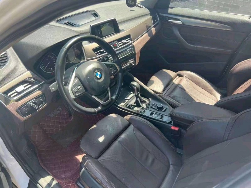 济宁18年宝马X16