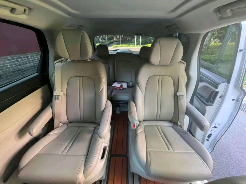 济宁20年别克GL86