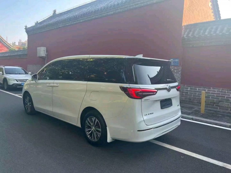 济宁20年别克GL88