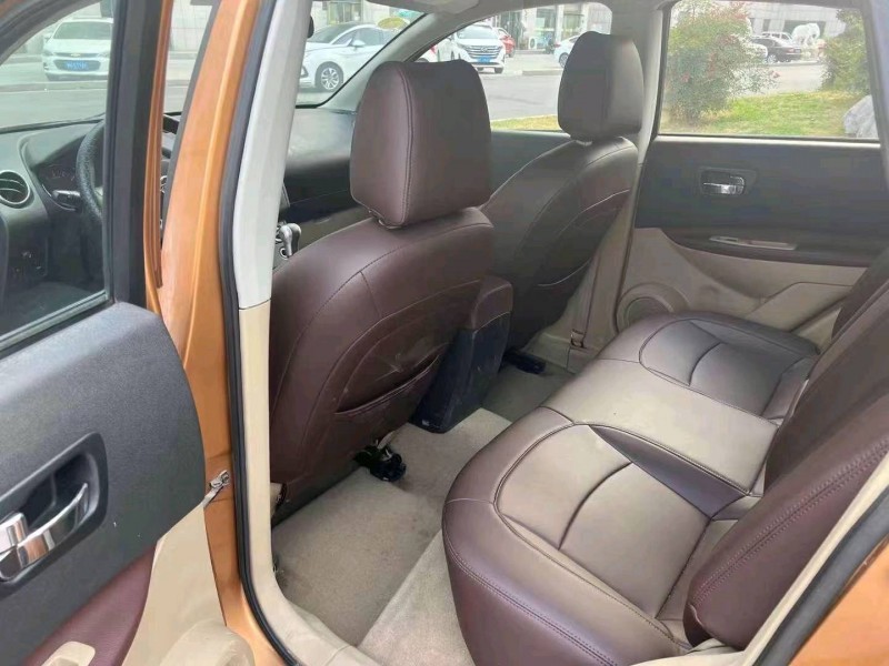 济宁13年日产逍客5