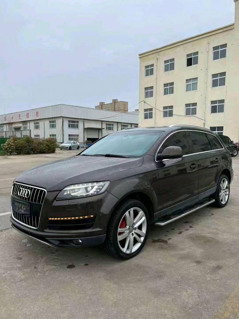 济宁13年奥迪Q72