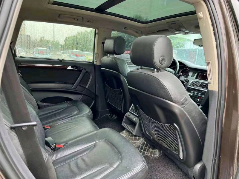 济宁13年奥迪Q74