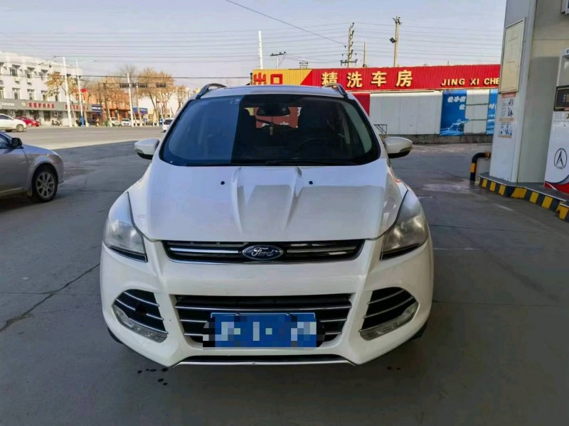 保定14年福特翼虎1