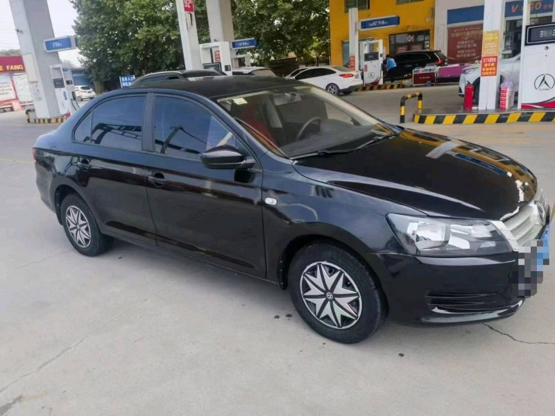 保定16年大众桑塔纳3