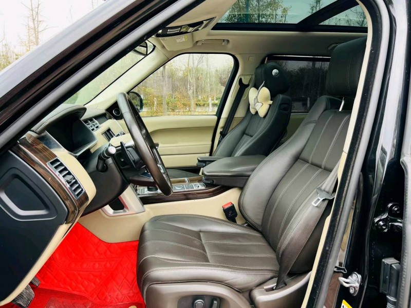 青岛16年路虎揽胜9