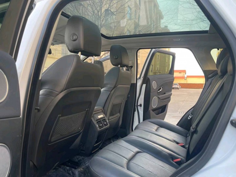 常州18年路虎揽胜极光(进口)8