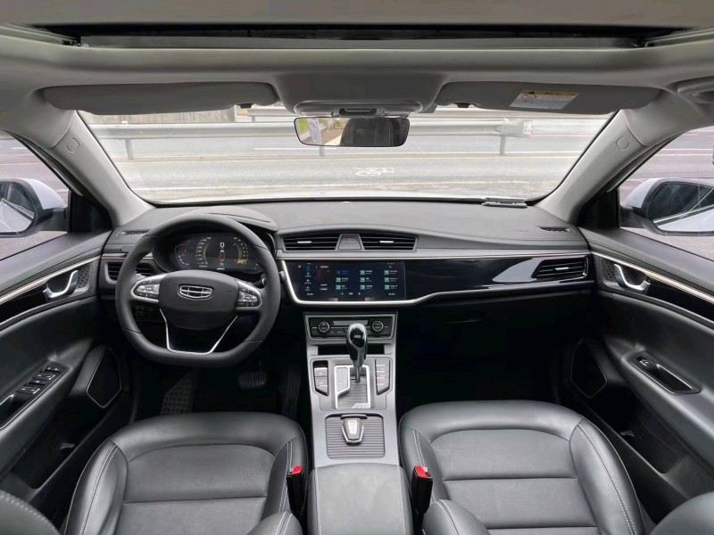 佛山21年吉利帝豪7