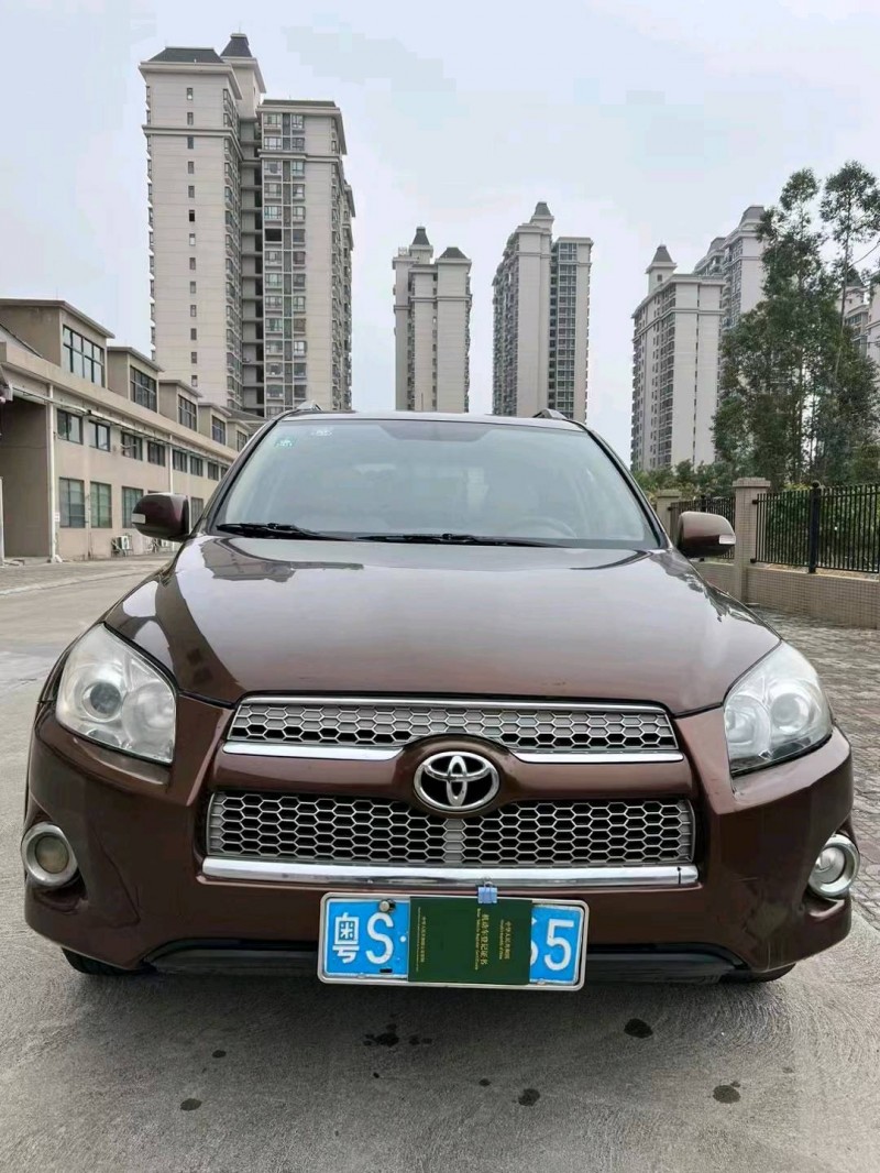 江门13年丰田RAV41