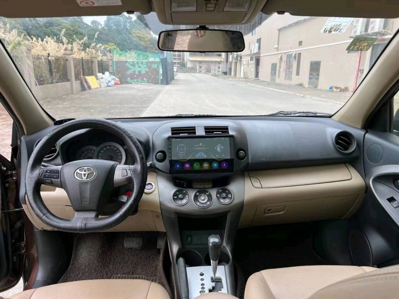 江门13年丰田RAV46