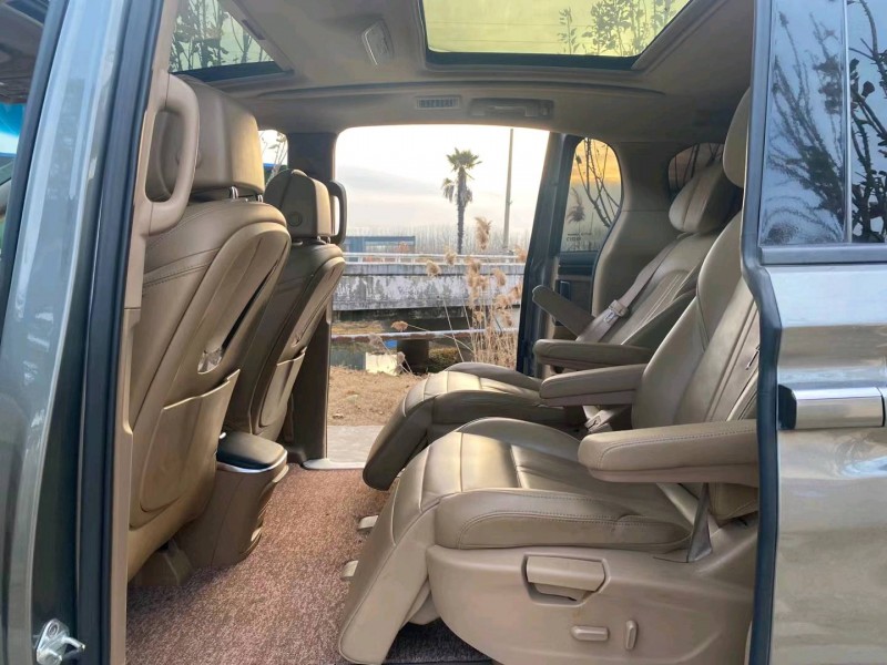 徐州18年别克GL84