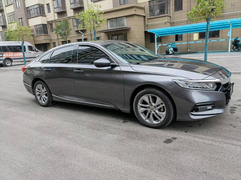 徐州21年本田雅阁2