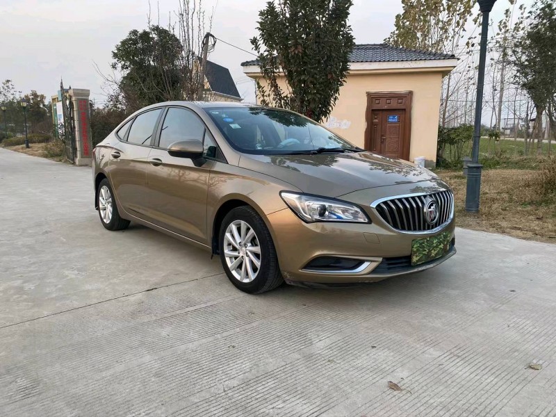 常州17年别克威朗2