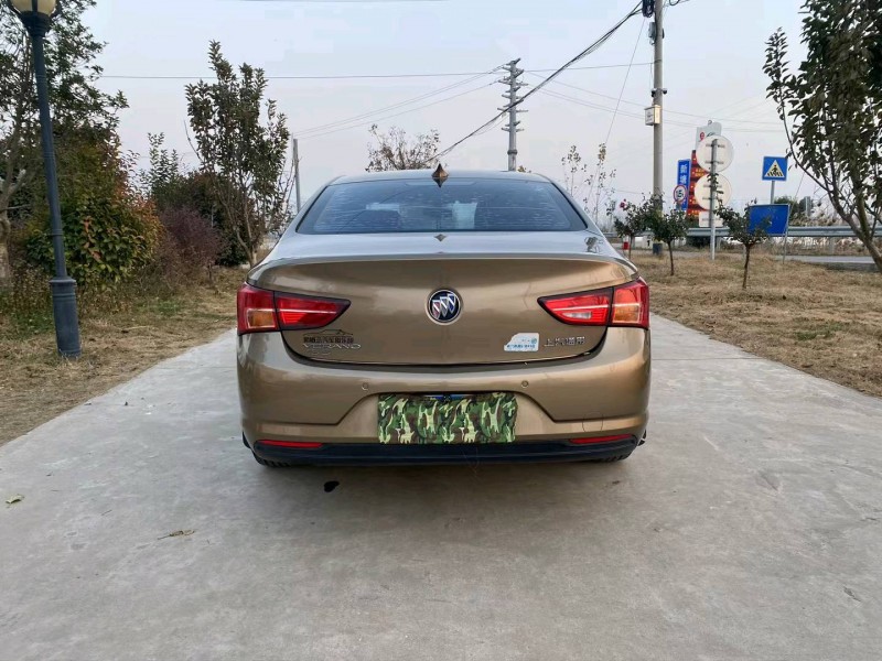 常州17年别克威朗3