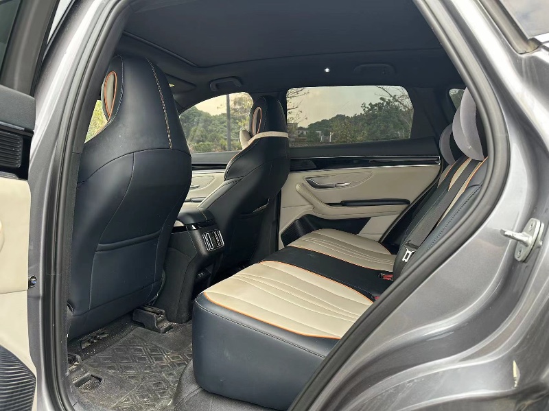 东莞21年比亚迪宋5