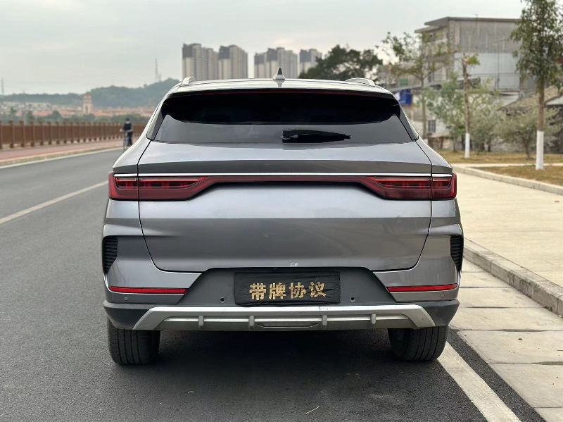 东莞21年比亚迪宋9