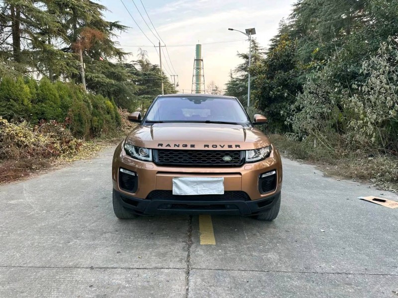 常州17年路虎极光1