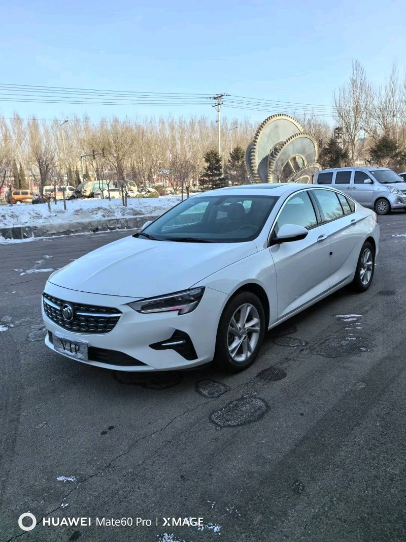 沈阳22年别克君威2