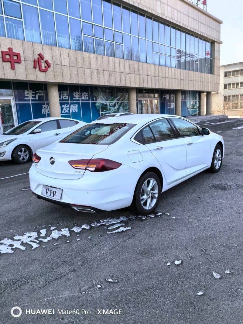 沈阳22年别克君威5