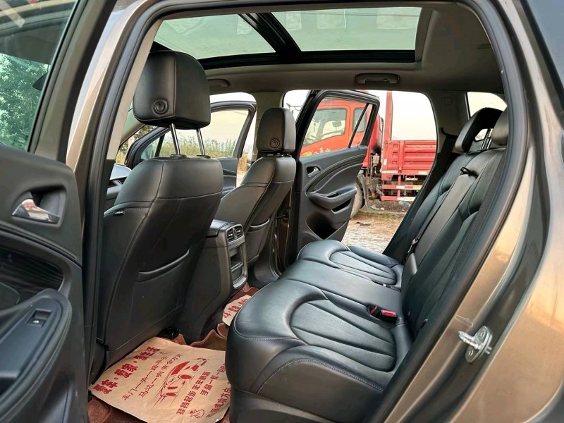 徐州19年别克昂科威7