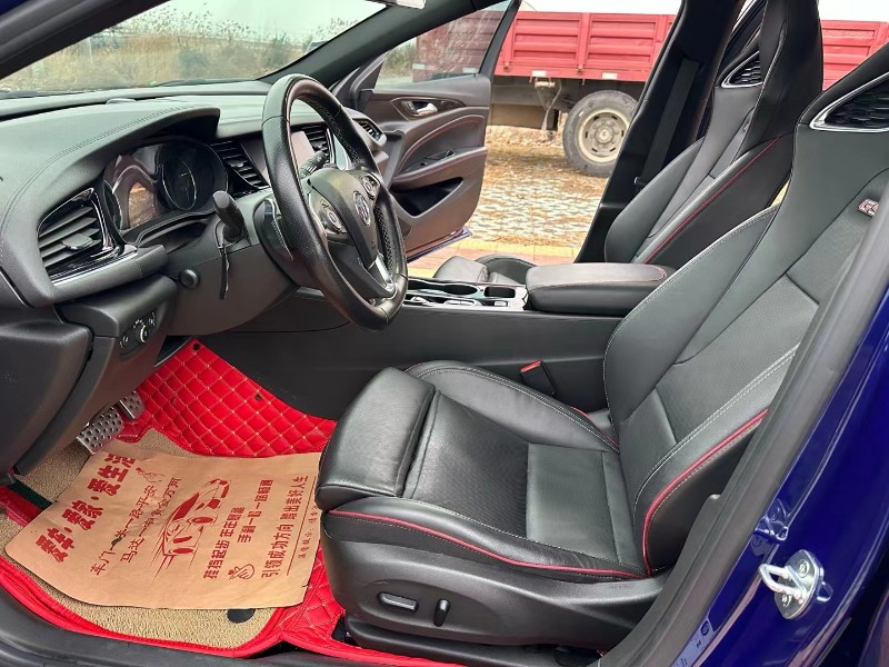 徐州22年别克君威4