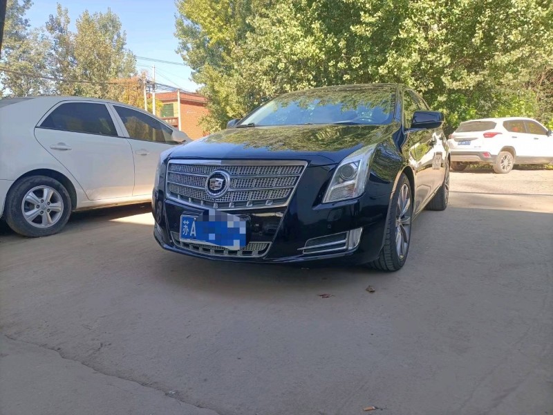 保定13年凯迪拉克XTS2