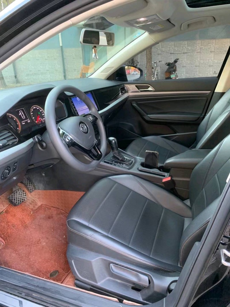 保定20年大众朗逸5