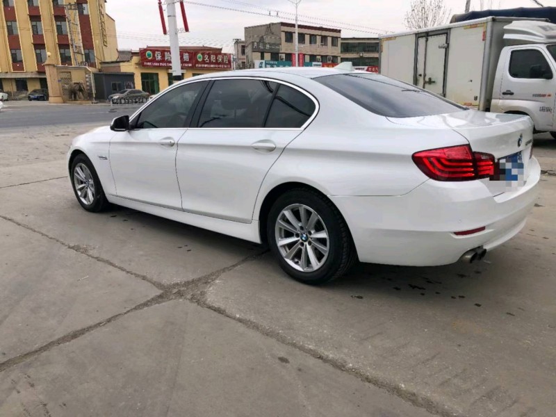 保定15年宝马5系5