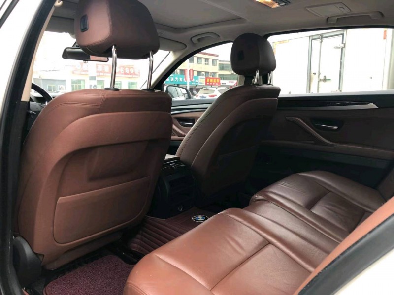 保定15年宝马5系7