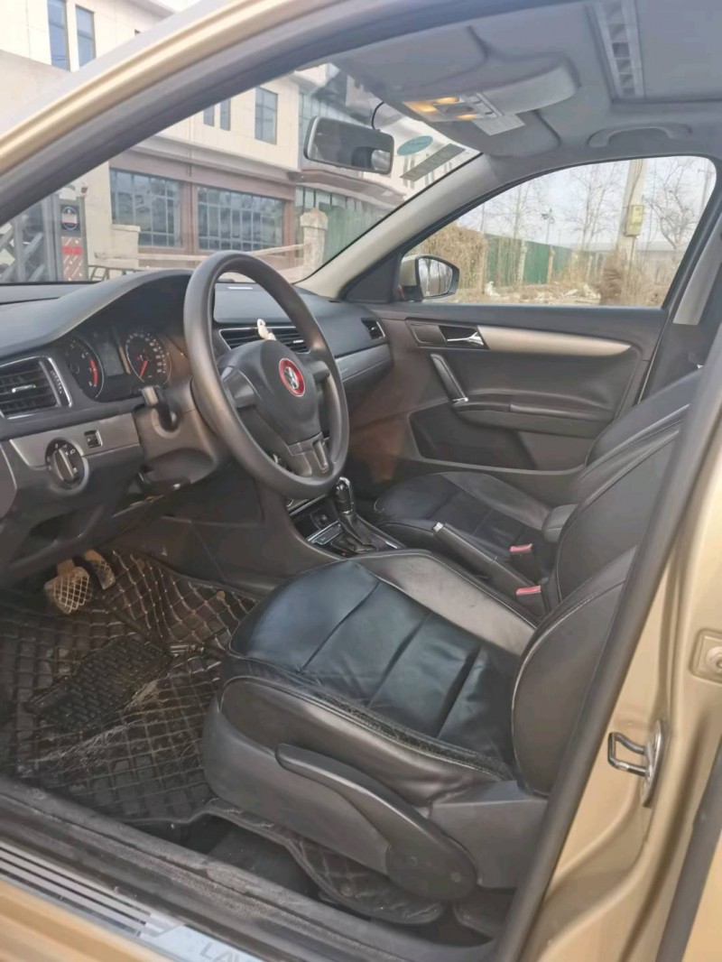 保定15年大众朗逸4