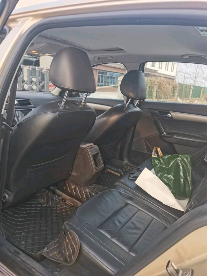 保定15年大众朗逸5