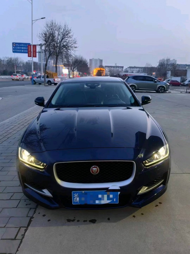 保定17年捷豹XE1