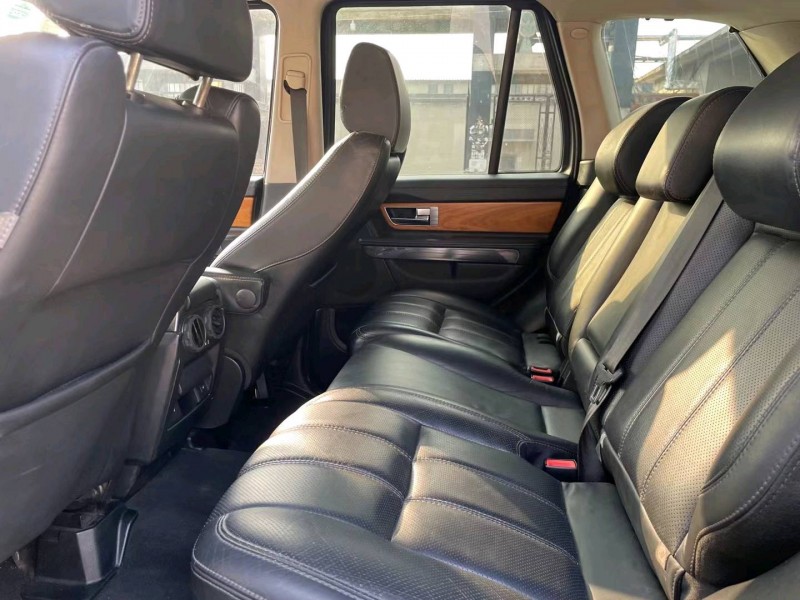 保定12年路虎揽胜运动6