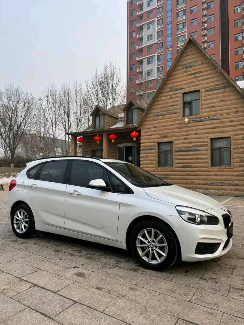 保定16年宝马2系3