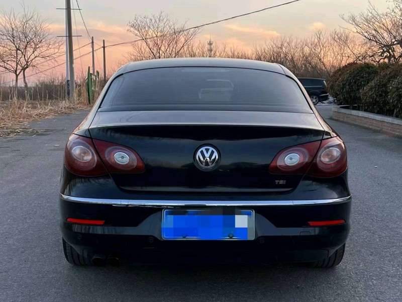 青岛10年大众CC6