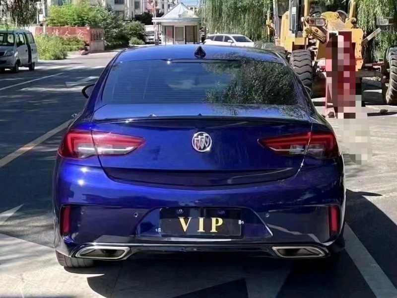 青岛19年别克君威6