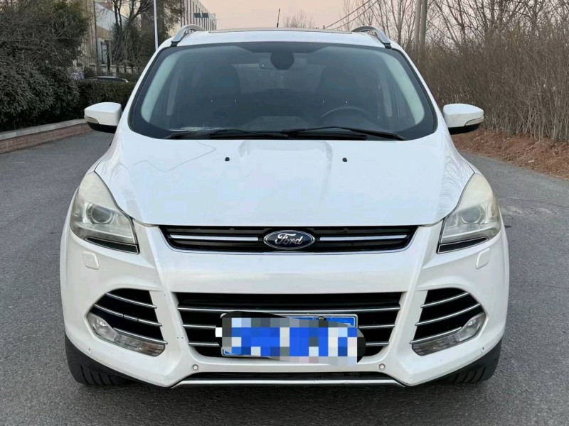 青岛14年福特翼虎1