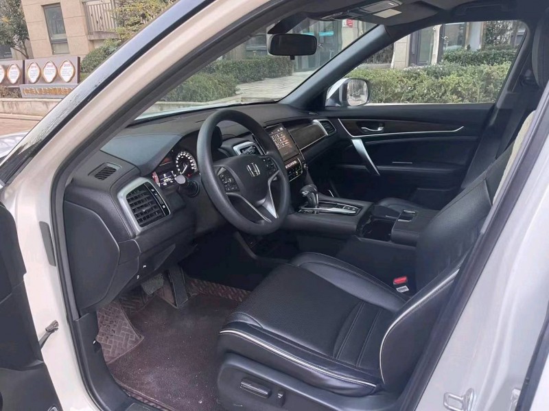 苏州20年本田URV6