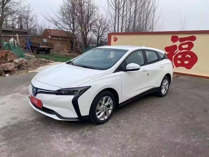 青岛23年别克微蓝2