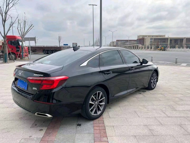 苏州22年本田英诗派7