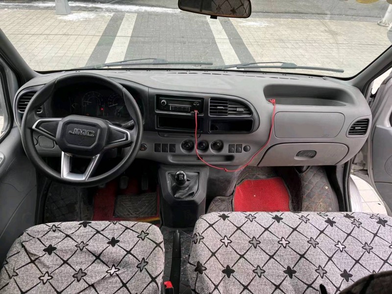 徐州21年福特全顺4