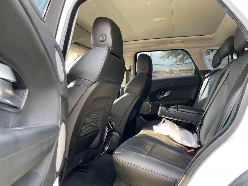 东营17年路虎极光4