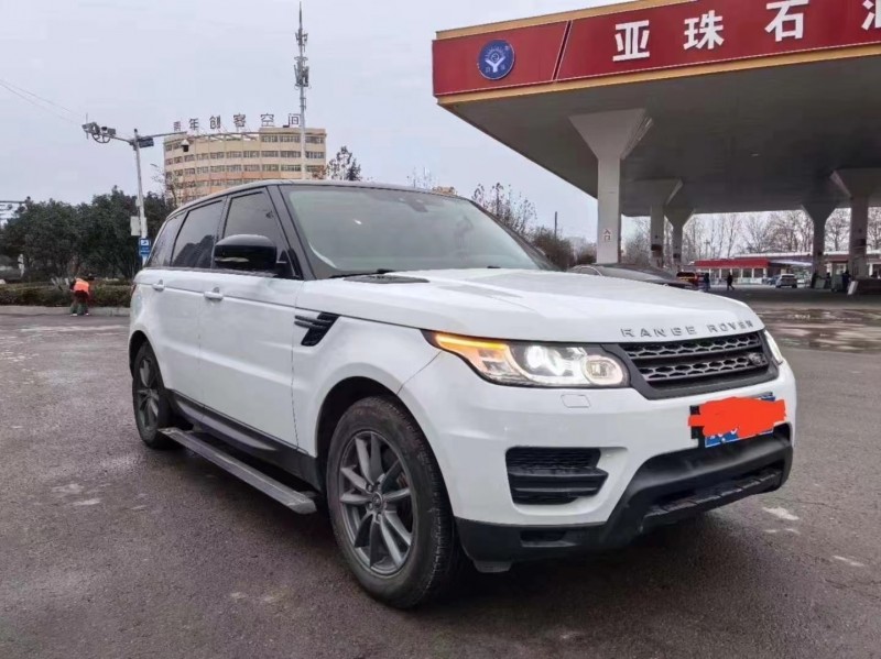 青岛18年路虎揽胜运动8
