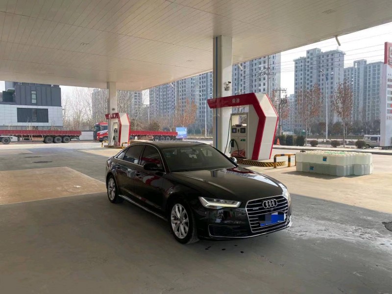鄭州17年奧迪A6L3