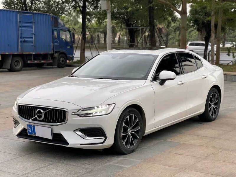 汕头22年沃尔沃S60L8