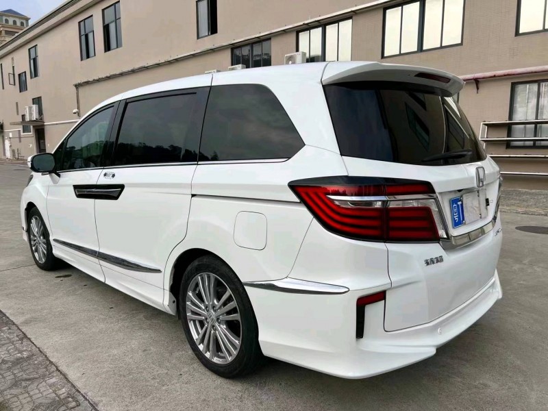 江门16年本田艾力绅7