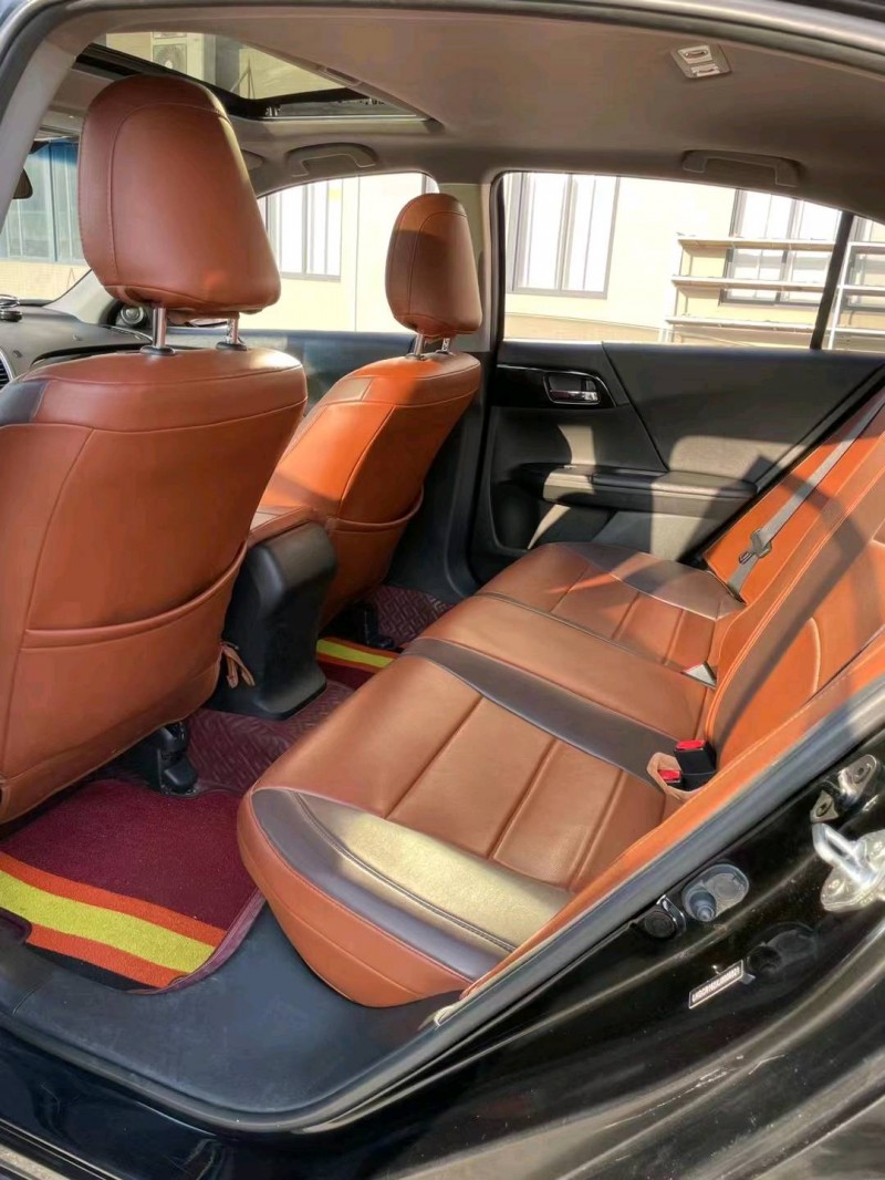 江门18年本田雅阁5