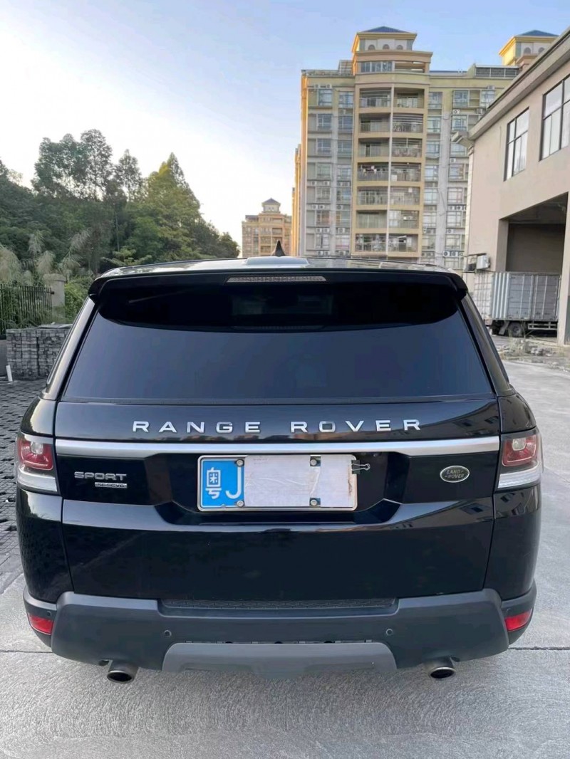 江门17年路虎揽胜运动9